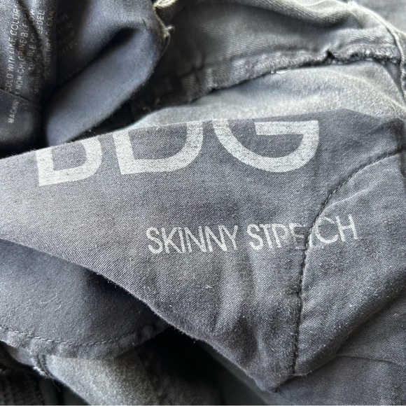 Urban Outfitters BDG Distressed Skinny Stretch Moto Jeans - Picture 9 of 16